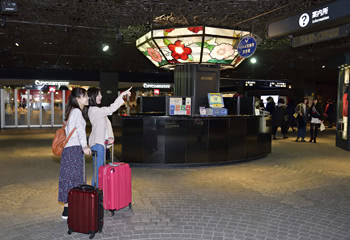 地下鉄天神駅からのアクセス