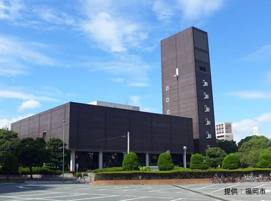 福岡県立美術館